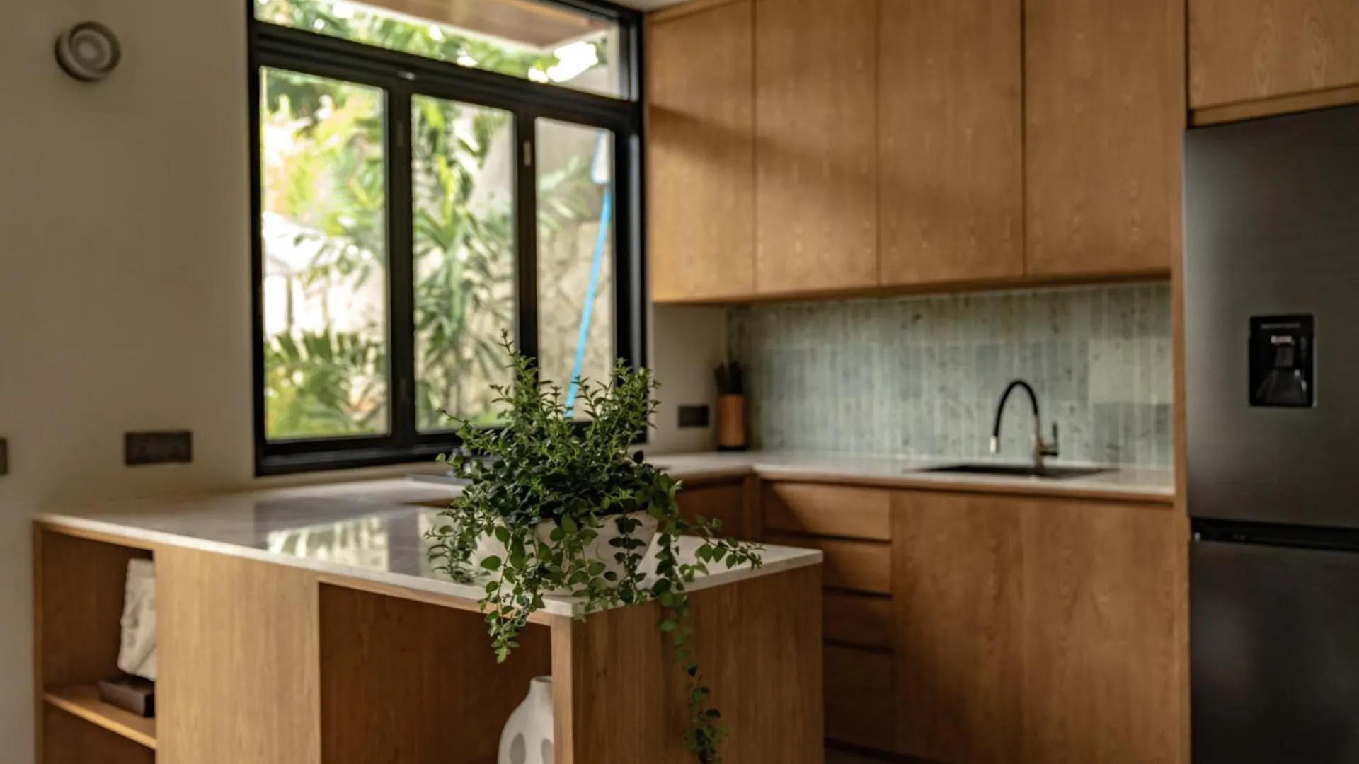 Urban Retreat 3Br Family Friendly Villa Wcook Seminyak  0*, Seminyak (Bali) Indonesia