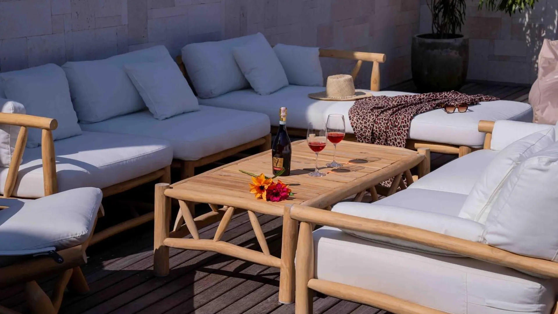 The Urban Retreat - Family Friendly Villas Central Seminyak 0*, Seminyak (Bali) Indonesia