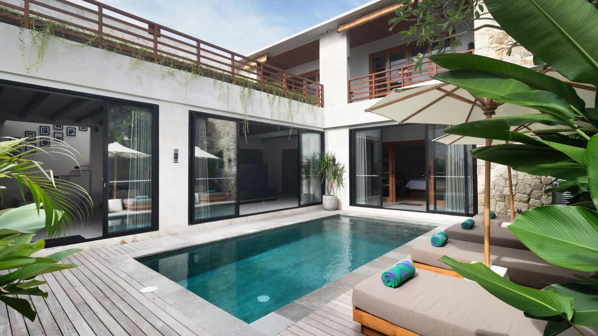 The Urban Retreat - Family Friendly Villas Central Seminyak Indonesia