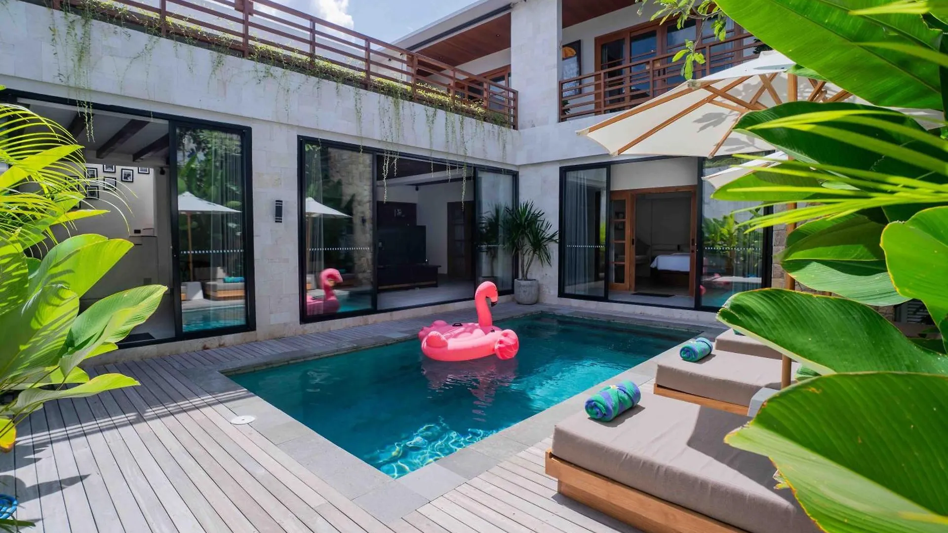 The Urban Retreat - Family Friendly Villas Central Seminyak