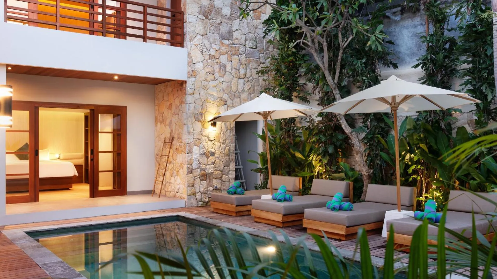 The Urban Retreat - Family Friendly Villas Central Seminyak