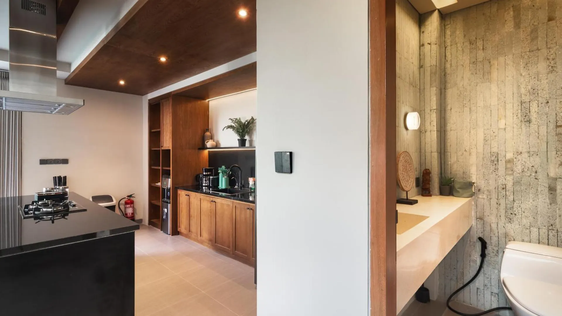The Urban Retreat - Family Friendly Villas Central Seminyak Indonesia