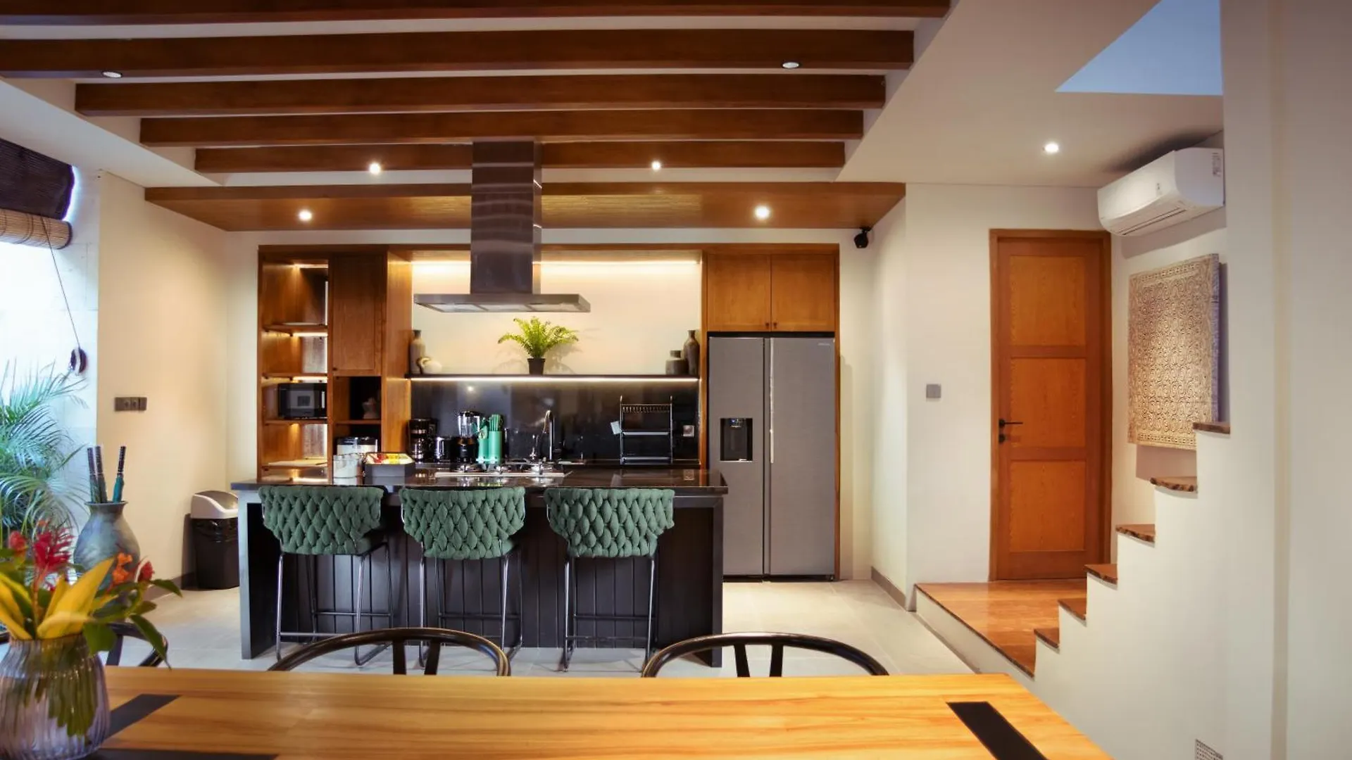 The Urban Retreat - Family Friendly Villas Central Seminyak Indonesia